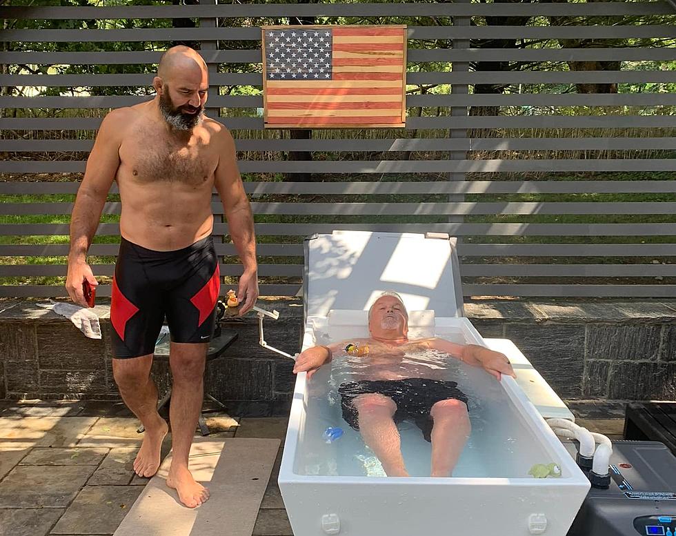 2 Shirtless Danbury Heavyweights Chill Out at the Champ’s House