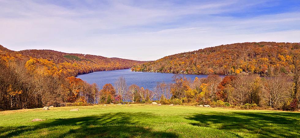A Rainbow of Fall Foliage Brightens up Candlewood Lake 2023
