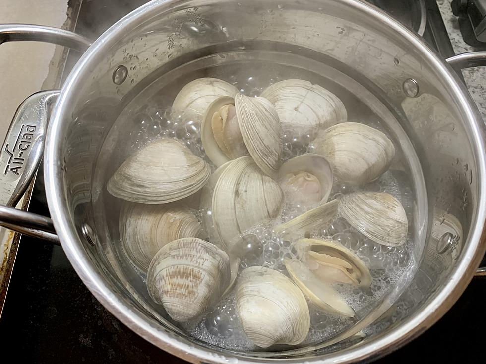 It’s an ‘R’ Month Connecticut, Time to Eat Shellfish