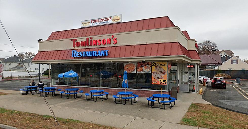 Bridgeport Legend Named Among US’s ‘Best Independent Fast Food Restaurants’