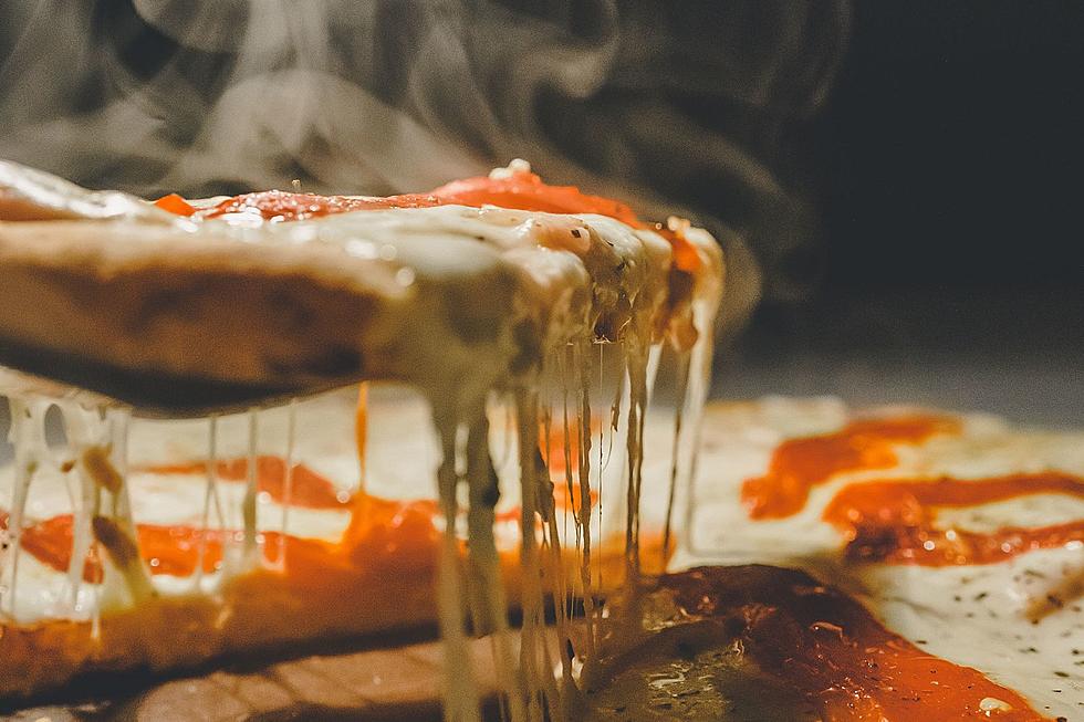3 New England States Including CT Google 'Pizza' the Most in USA