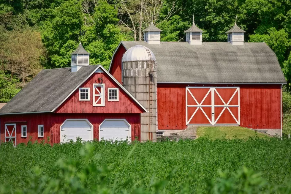 Gross History Behind Color ‘Red’ for Barns in Connecticut and New York
