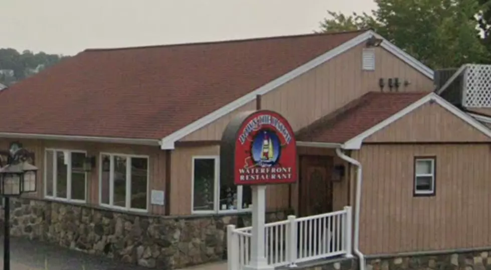 Brookfield’s Down the Hatch Has New Life, Former Owner Speaks Out on Sale