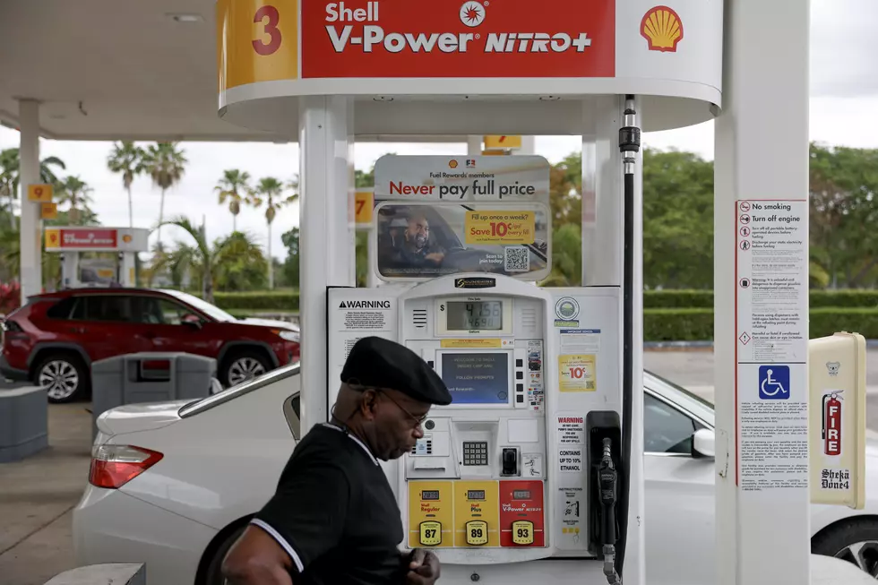 Lowest Gas Prices in the Greater-Danbury Area – October 2026