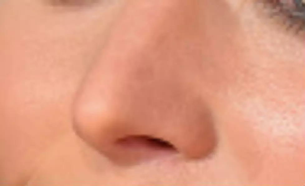 Which Country Star Belongs to This Nose?