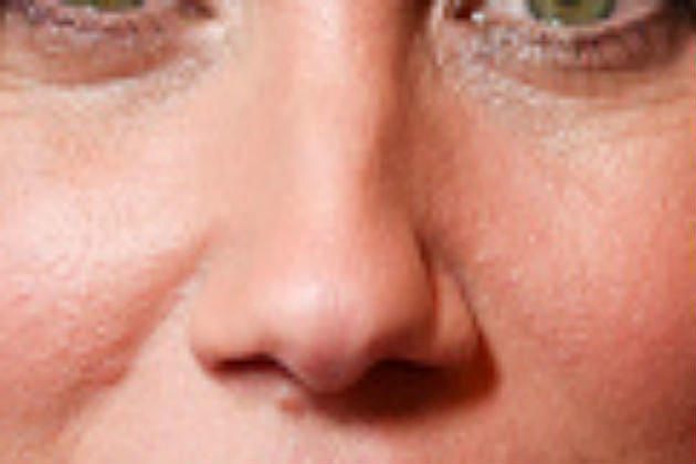 Which Country Star Belongs to This Nose ?