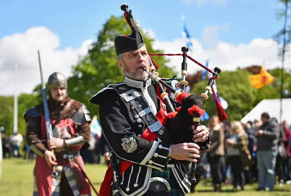 All Residents of a Connecticut Town Will Soon Be Considered Royalty in Scotland