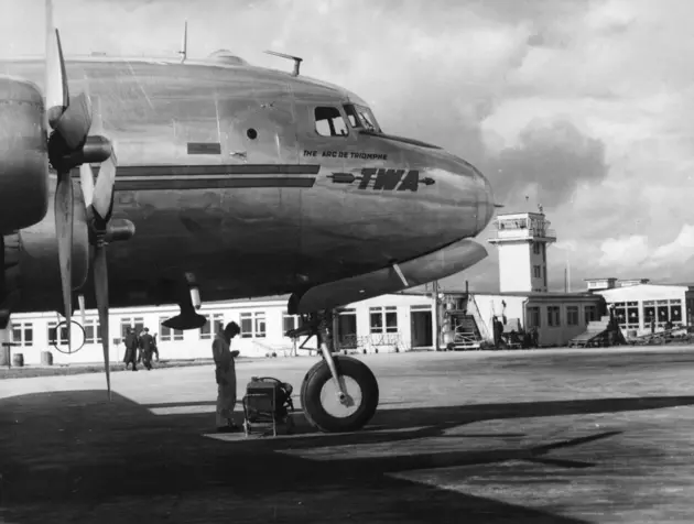 Why Was a Vintage TWA Airliner Spotted on a Connecticut Highway?