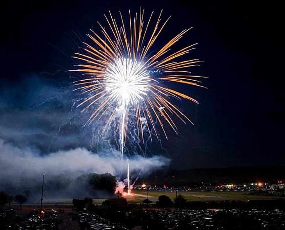 Danbury Fair Mall Fireworks Return to Kick Off Labor Day Weekend 2021