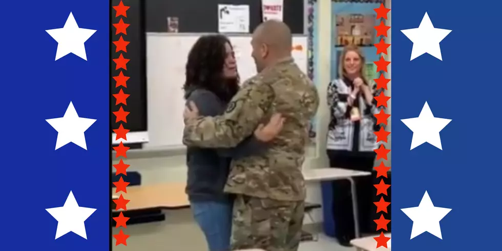 Ridgefield Student Gets Holiday Surprise From Military Dad