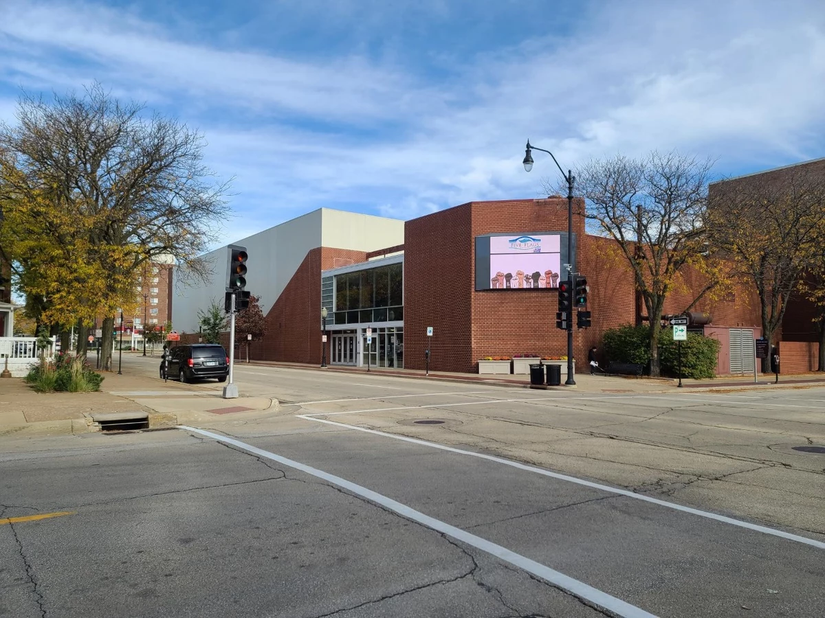 Do You Know All 5 Flags That Fly Over Dubuque s Five Flags Center do-you-know-all-5-flags-that-fly-over-dubuque-s-five-flags-center