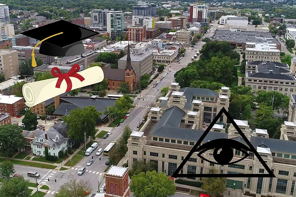 This Iowa University Was Ranked as One of the “Cultiest” Colleges in the US