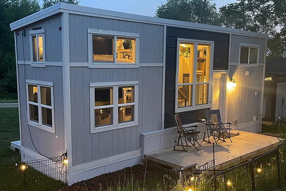 A Look at Some of the Smallest Homes for Sale in IL, IA, and WI