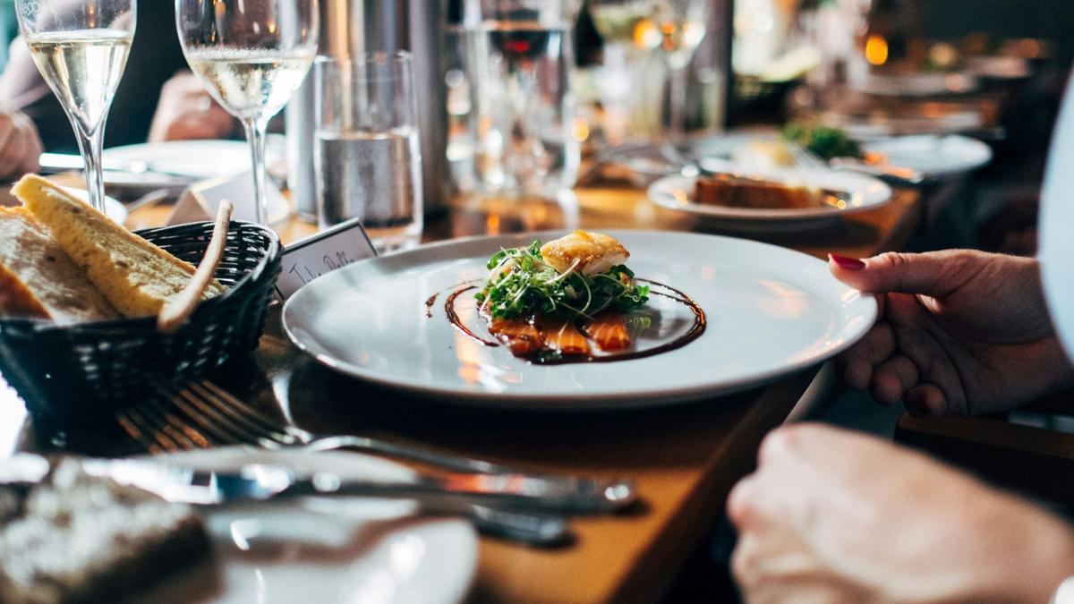 Italian Restaurant Chain in Illinois and Wisconsin Files for Bankruptcy