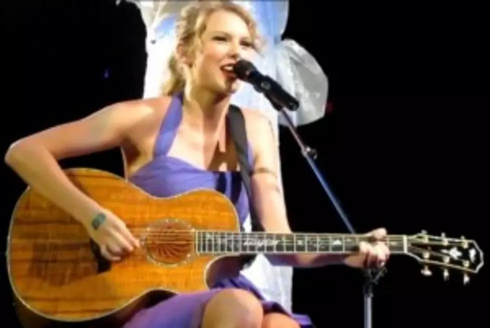 Taylor Swift Covers Uncle Kracker and Eminem [VIDEO]