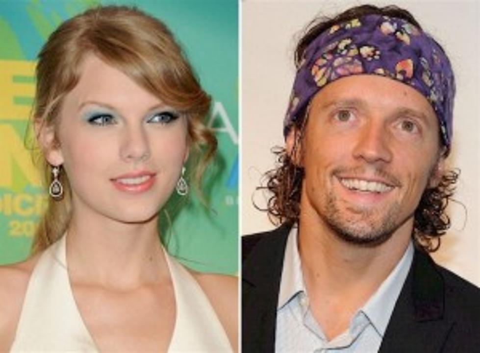 New Couple Alert: Taylor Swift and Jason Mraz
