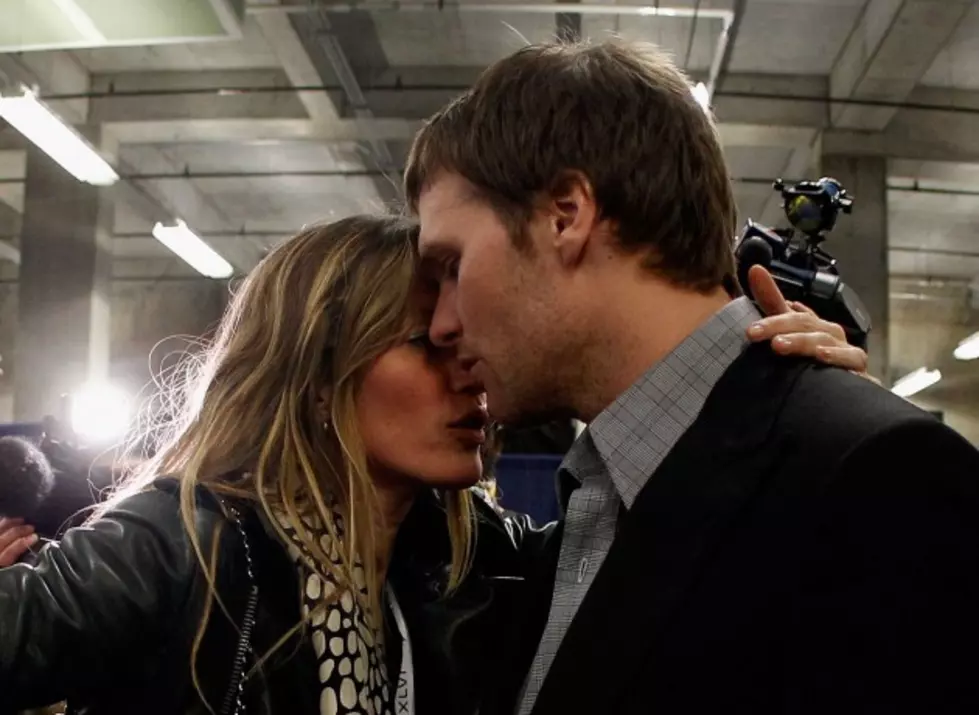 Gisele and Tom Brady on Vacation With Patriot Teammate &#8211; Wes Welker