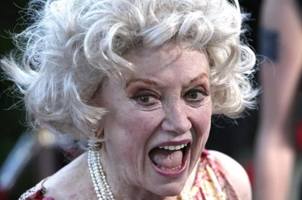 Comedienne Phyllis Diller Dead at 95