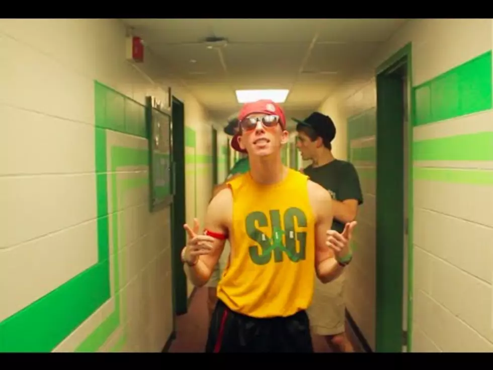 The Guys of Delta Sigma Phi Lip Dub Taylor Swift’s ‘Shake It Off’ [VIDEO]