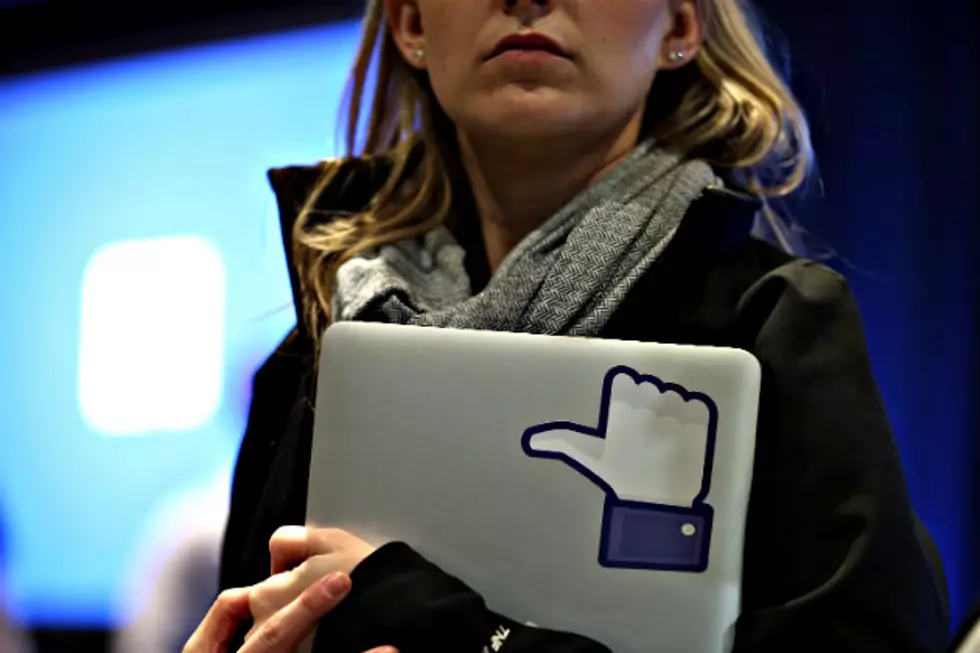 Would You Serve Divorce Papers On Facebook?