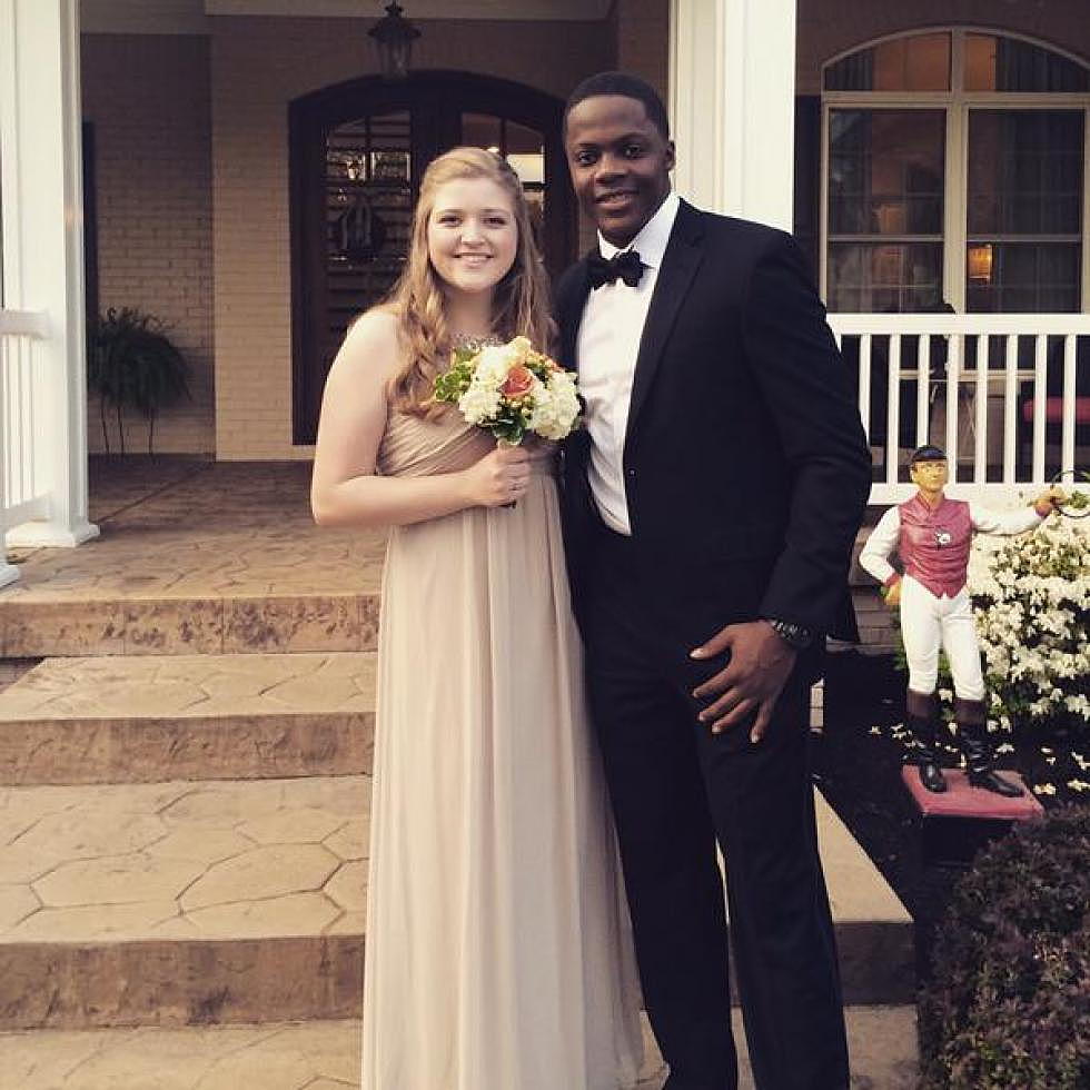 Minnesota Vikings QB Teddy Bridgewater Surprised a High School Girl and Then Took Her to Prom [PICS]