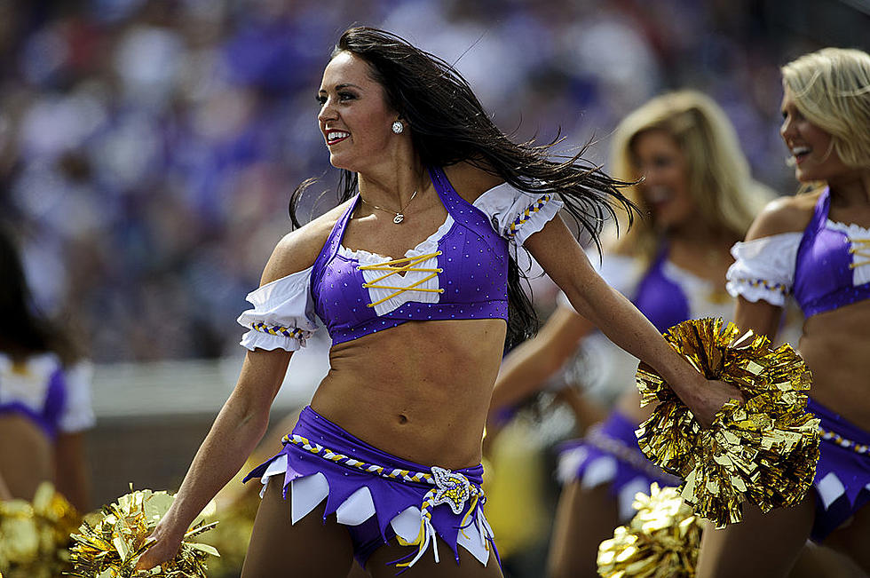 Here is How to Become a Minnesota Vikings Cheerleader!