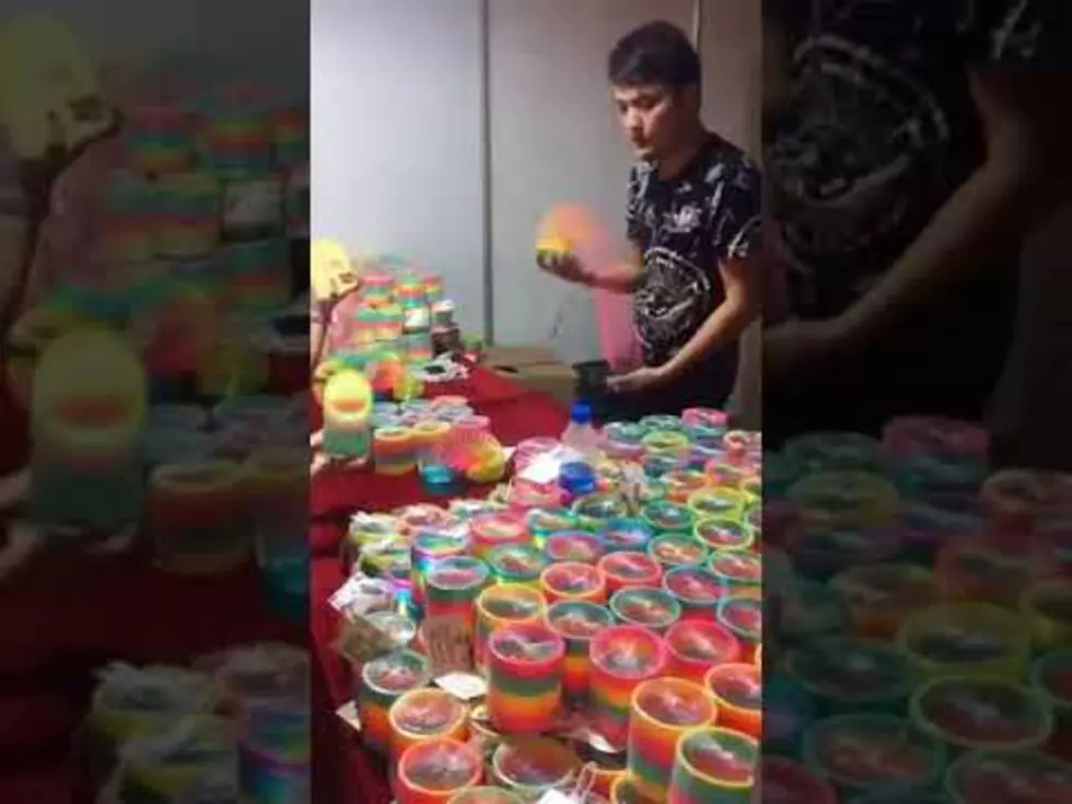 [Watch] We Were All Using The Slinky Wrong