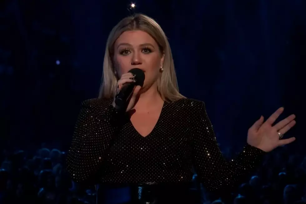 Why I Support Kelly Clarkson's "I'm So Sick of Moments of Silence