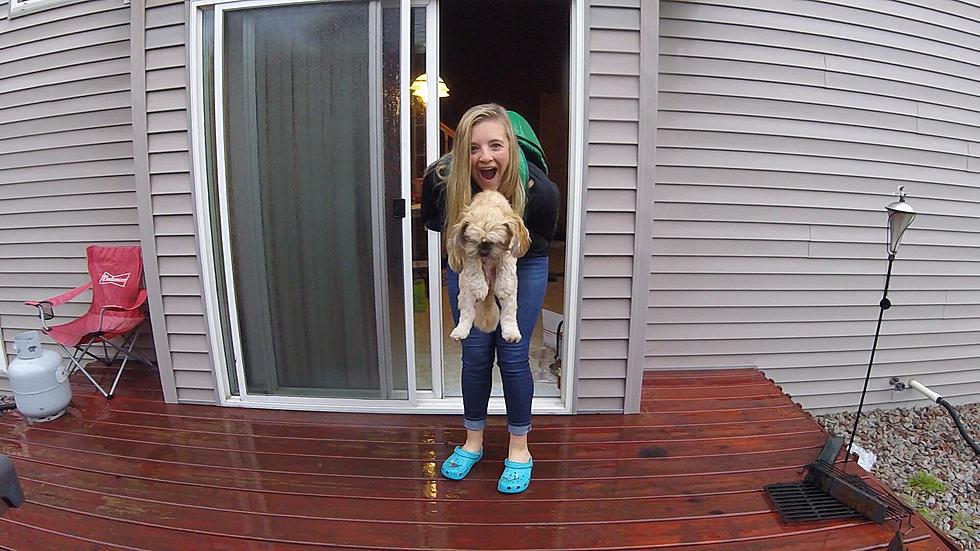 Taking &#8216;First-Day-of-School&#8217; Pictures in The Rain [Watch]