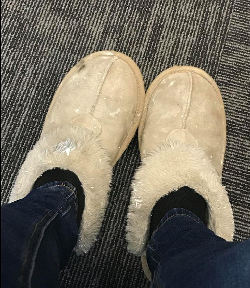 I Accidentally Wore My Dirty Garage Slippers To Work, I&#8217;m So Embarrassed