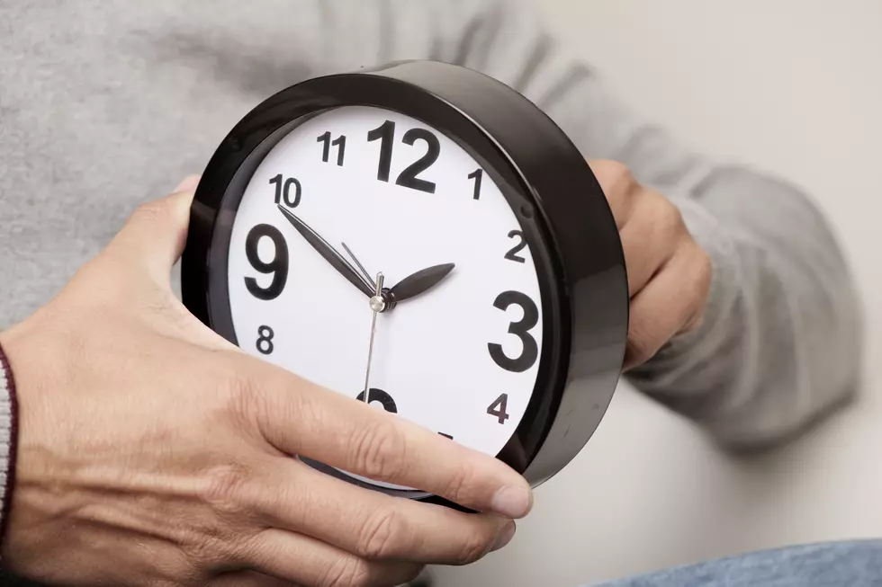 Set Your Clocks Back One Hour on Sunday