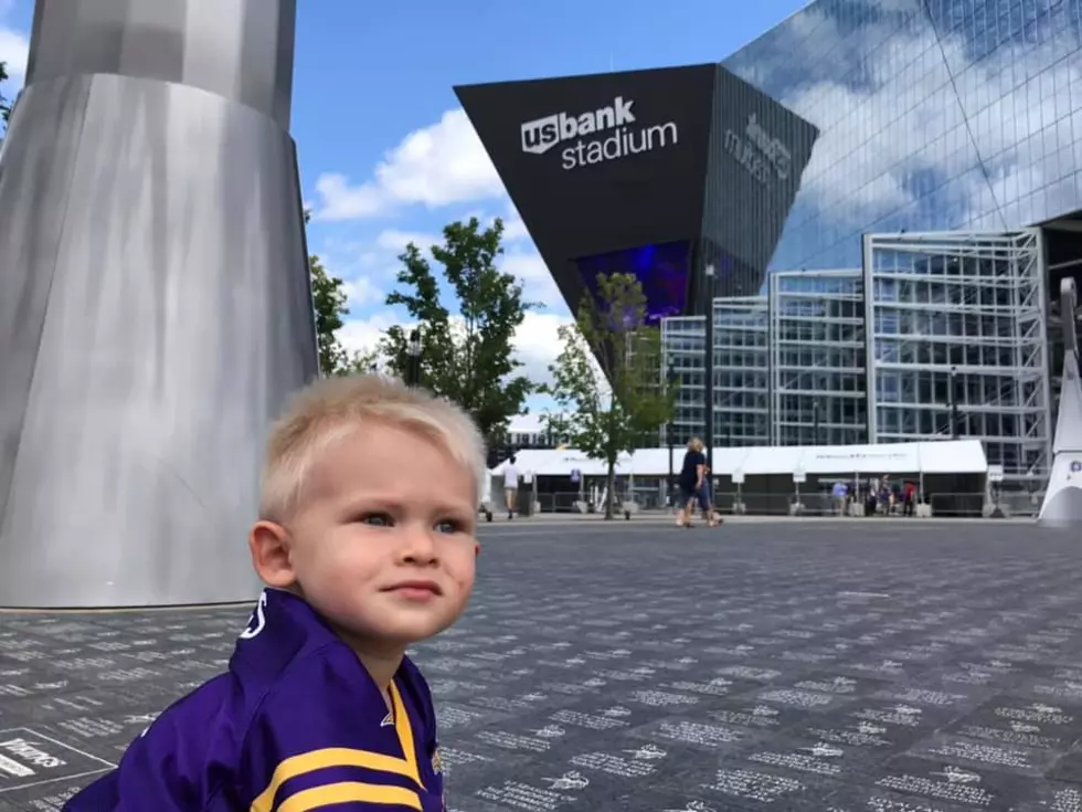 I Took My One-Year-Old To His First Vikings Game [PHOTOS]