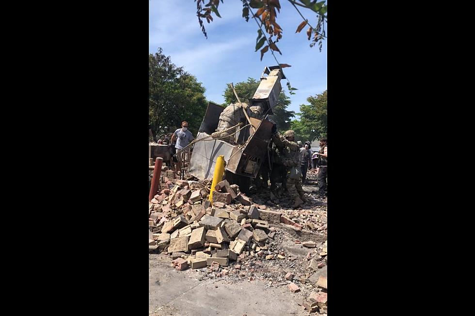 MN National Guard, Civilians Clean Up MSP Rubble Together [WATCH]