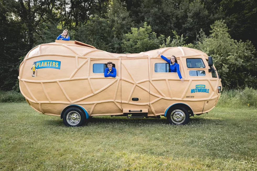 The Planters NUTmobile is Coming to St. Cloud in August