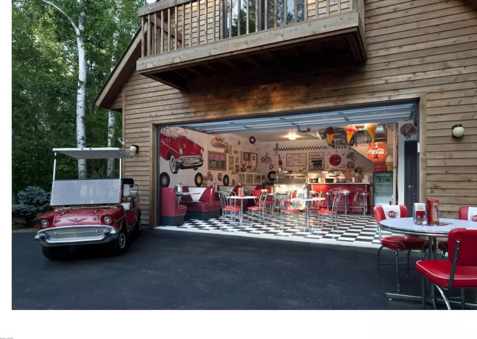 Check Out this MN Garage Converted Into 1950&#8217;s Malt Shop
