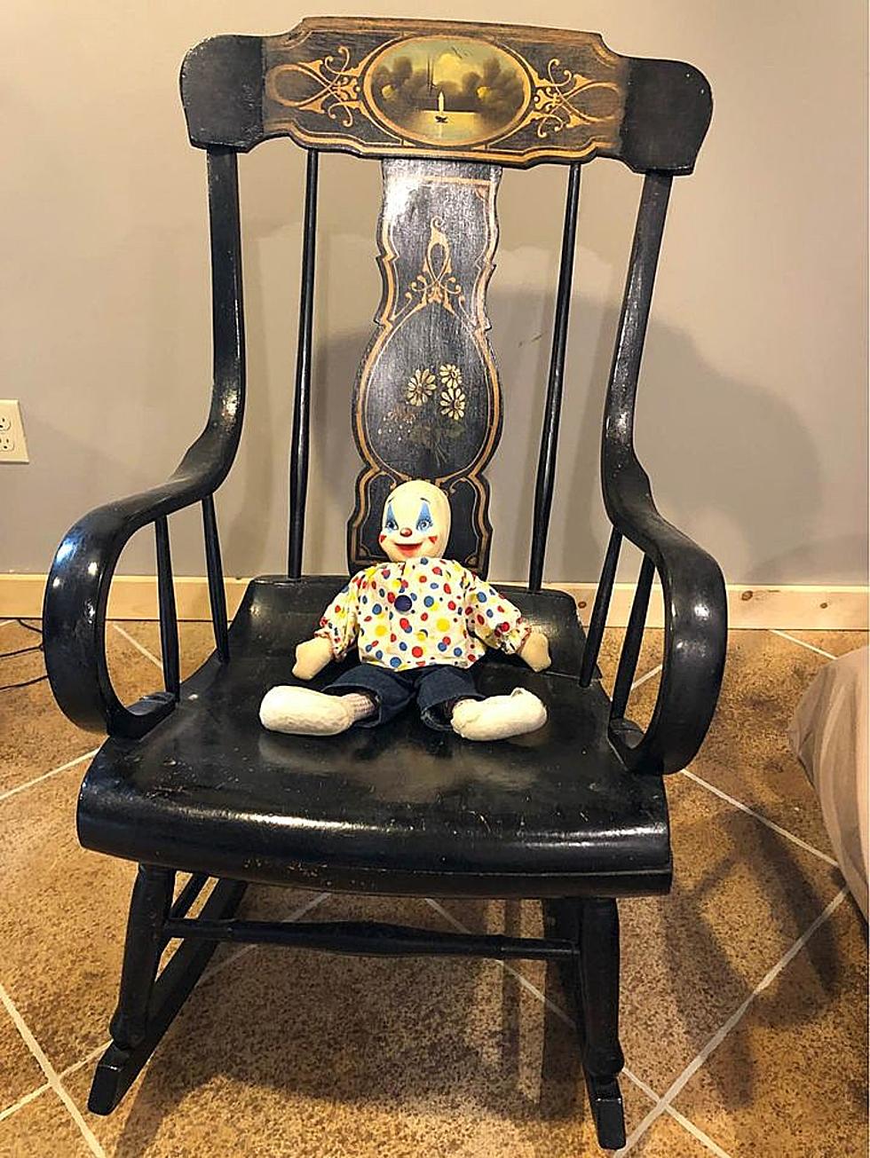 Eerie Clown Doll &#038; Haunted Rocking Chair Listed For Sale