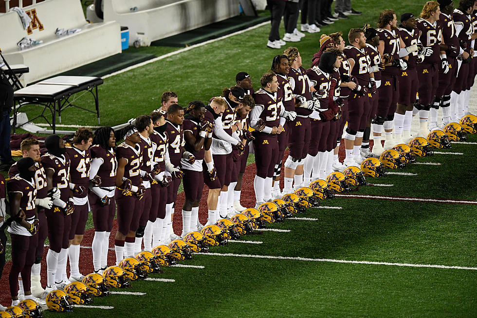 Minnesota Gopher Football Visits a Cemetery Each Year, and We Love the Reason Why
