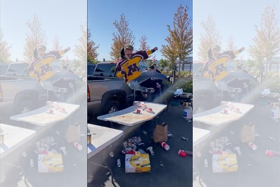 Video of a Gophers Fan Breaking a Table is Just Painful [WATCH]