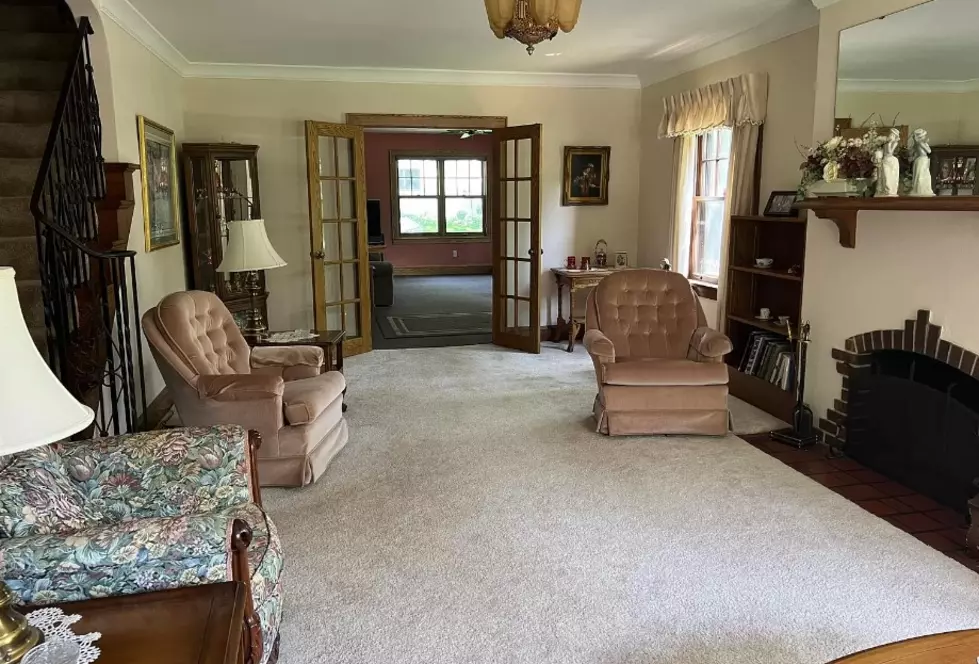 Zillow- Mary Ellen Richter- Castle Realty- John Kerber