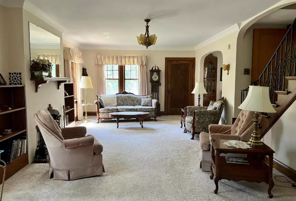 Zillow- Mary Ellen Richter- Castle Realty- John Kerber