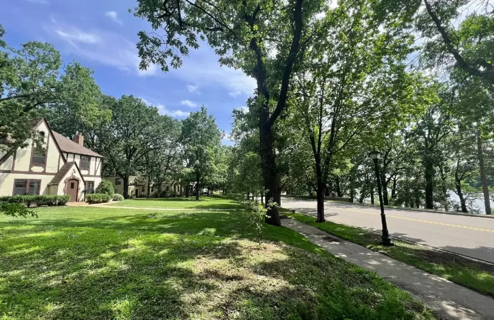 Zillow- Mary Ellen Richter- Castle Realty- John Kerber