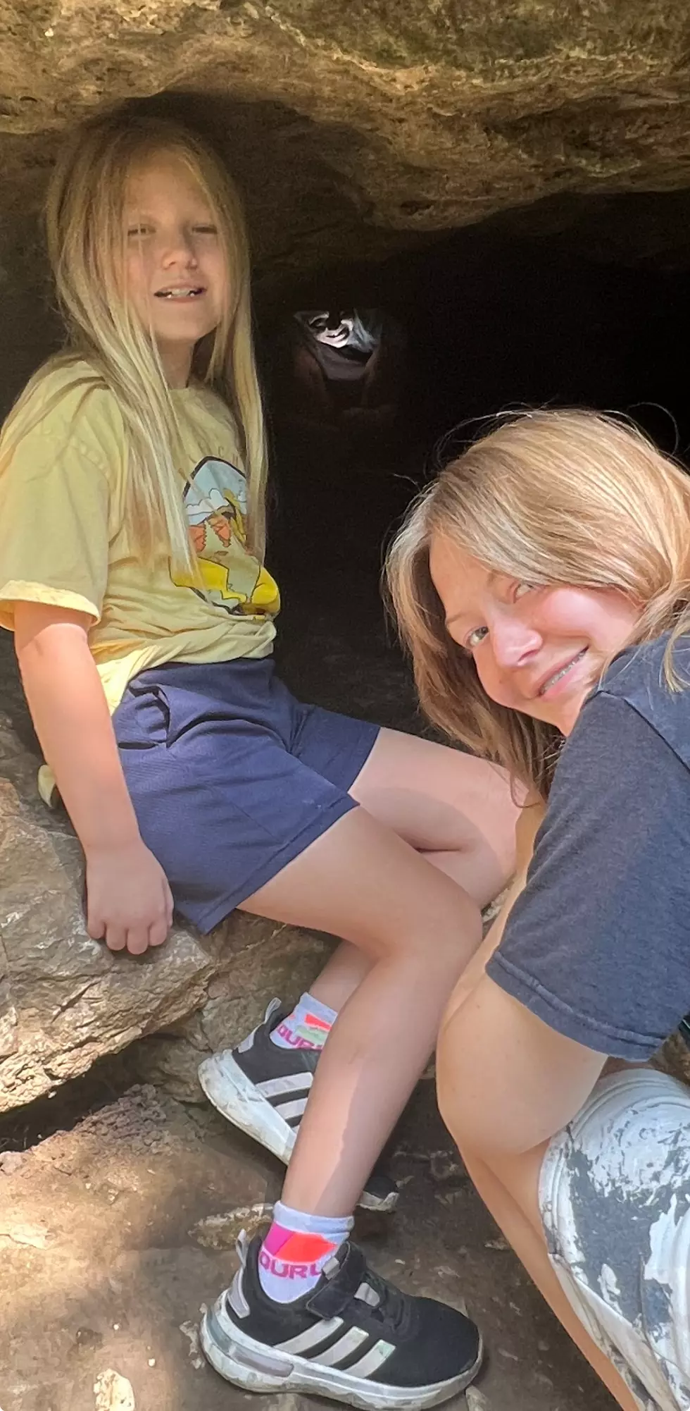 Credit: Tom Drake Here are my kiddos in and outsifde of Hernando's Hideaway. My son Bennett is that far back in the cave with his flashlight on.