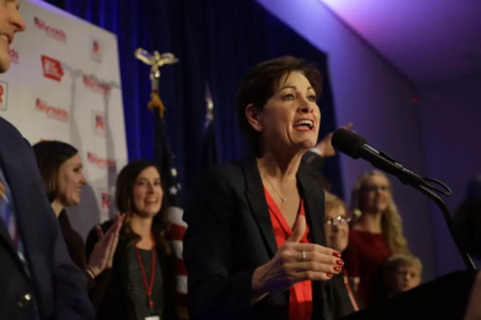 Iowa Governor Reynolds Says Bars in Six Counties Must Close
