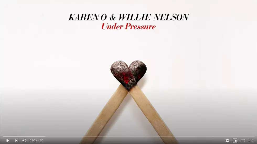 (listen) Willie Nelson and Karen O Remake &#8220;Under Pressure&#8221;