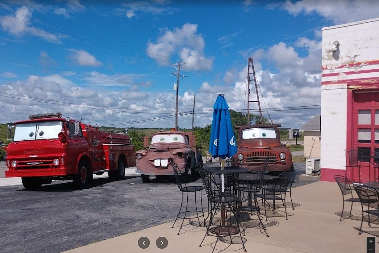 Galena, KS - Cars on the Route