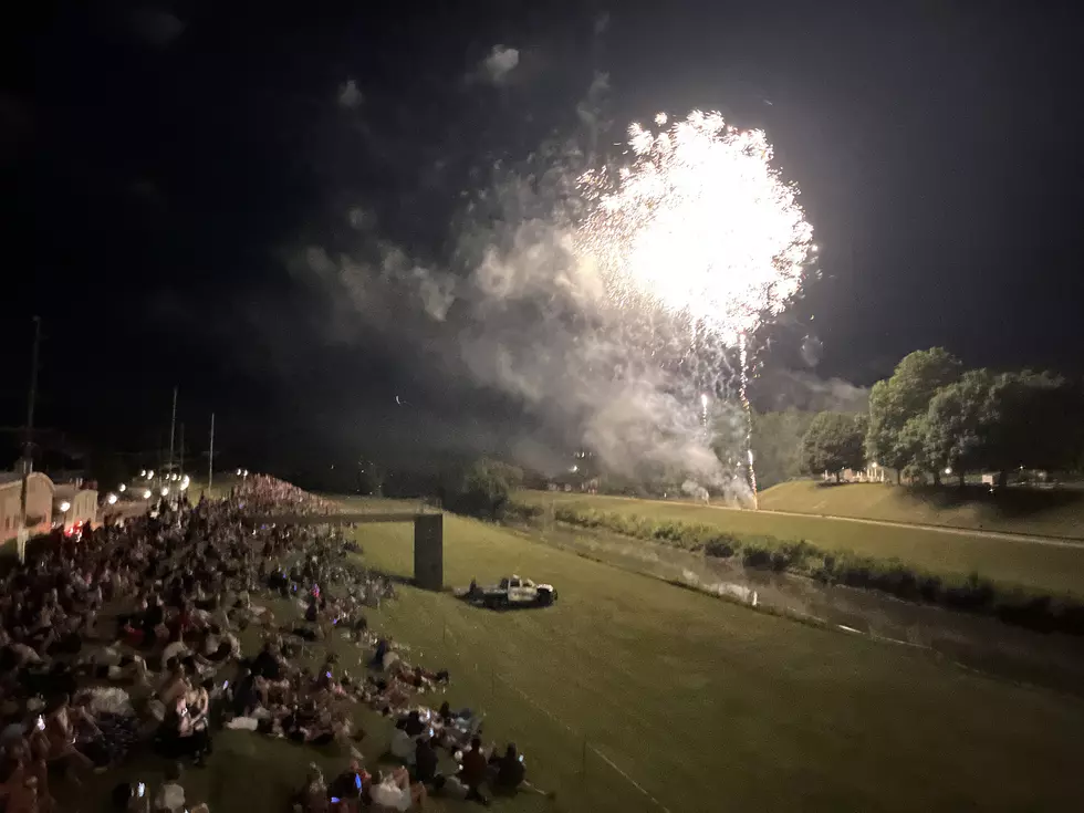 Galena Riverbank Lights Up With Firework Display [VIDEO]