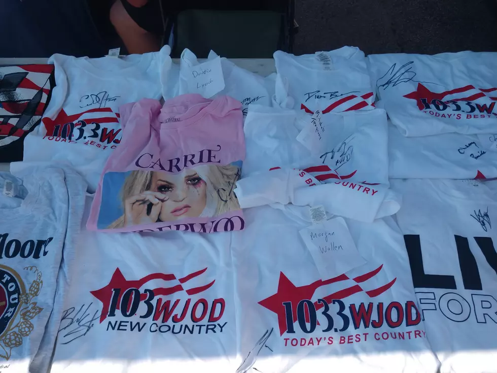 2022 Dubuque County Fair Autographed T-Shirt Winners