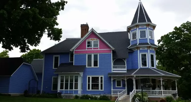 Want to Own a Bed &#038; Breakfast? Here&#8217;s Your Chance