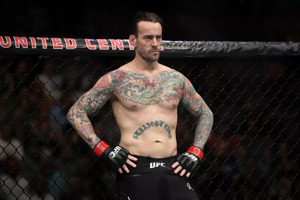 Did CM Punk Just Show Up At This Wisconsin K O C?