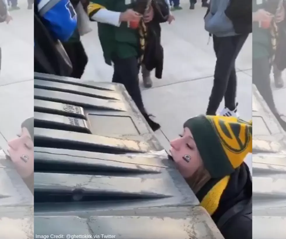 WATCH: Proof That Packer Fans Are Gross
